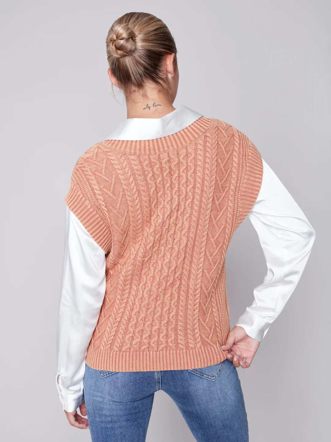 CABLE KNIT VEST