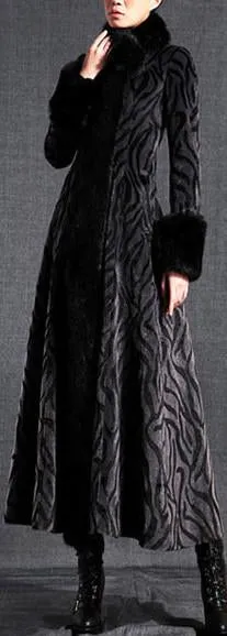 *Limited Stock* Long Print Faux-Fur Coat