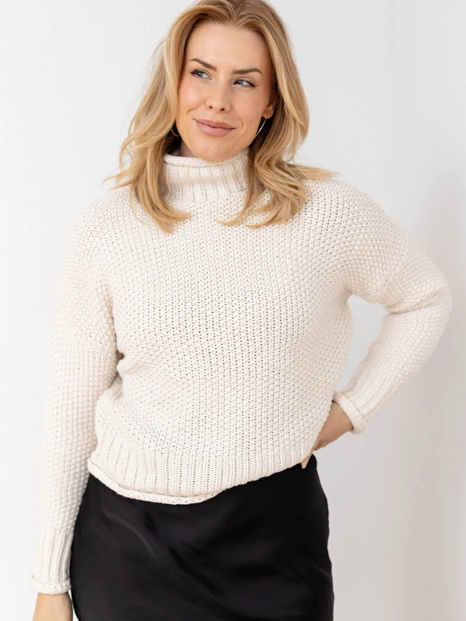 Long Sleeve Turtle Neck Sweater