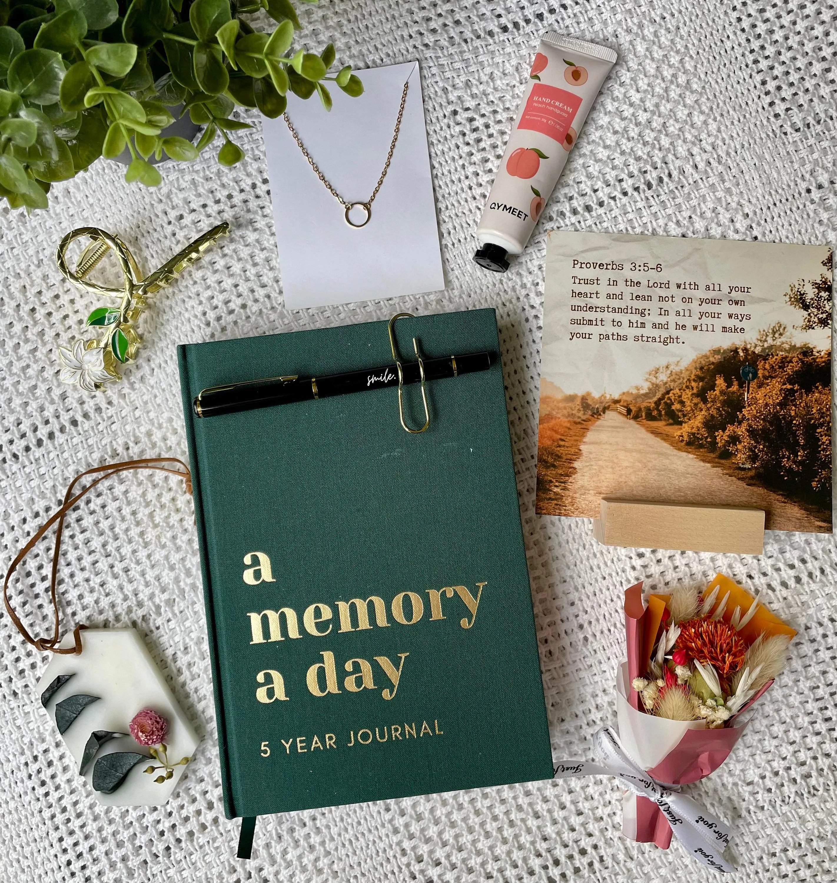 Memory a Day Journal Gift Box You Are Strong, Thinking of You, Gift for Mom, Shippable Gift, Just Because, Get Well Gift, Cancer, Friend