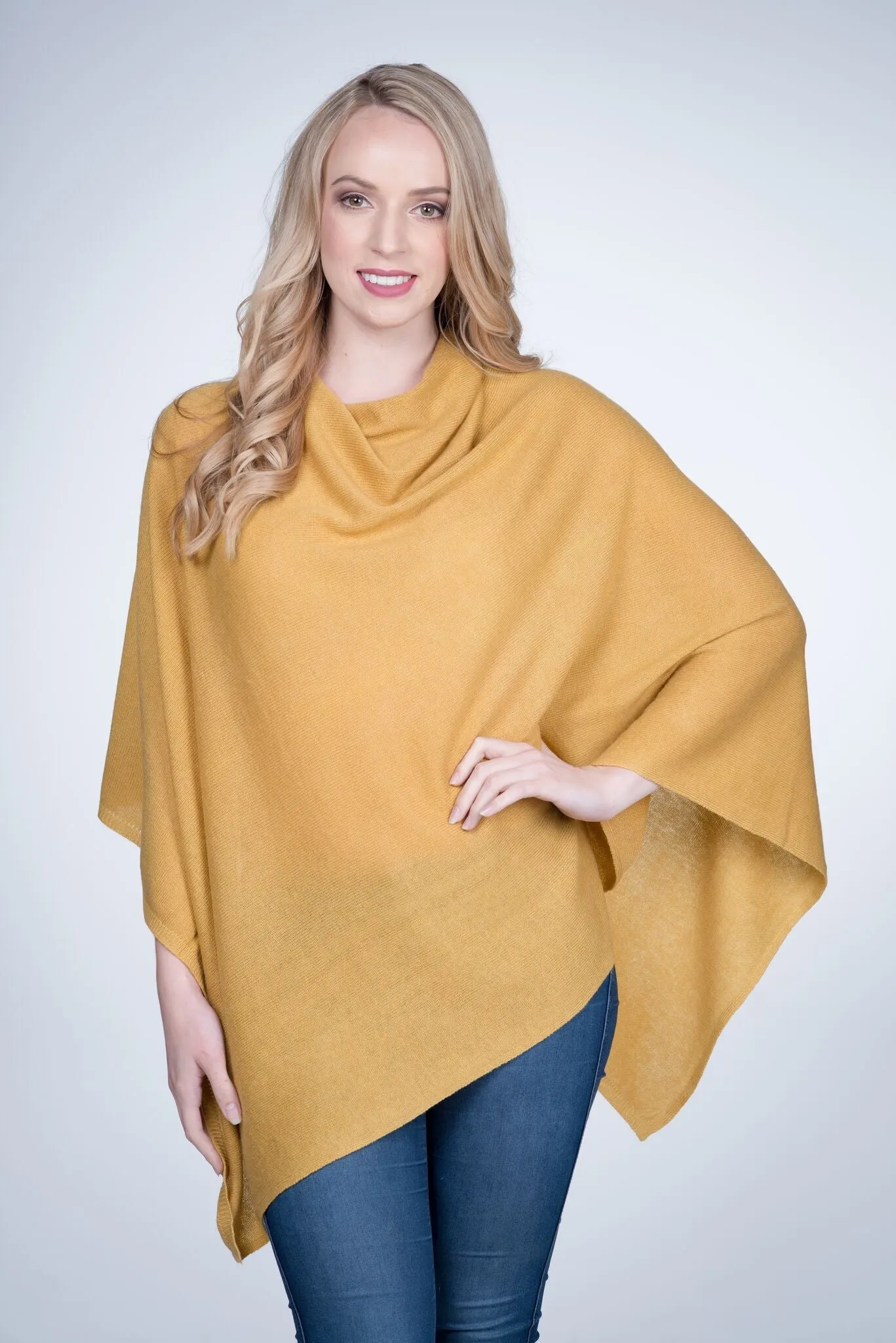 Nine Yaks Cashmere Poncho