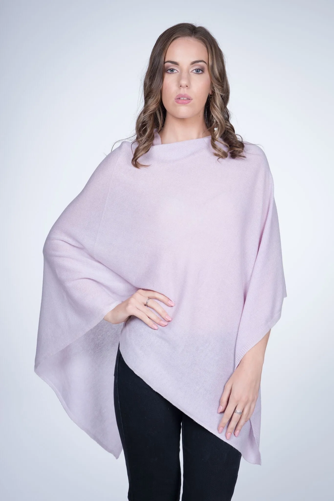 Nine Yaks Cashmere Poncho