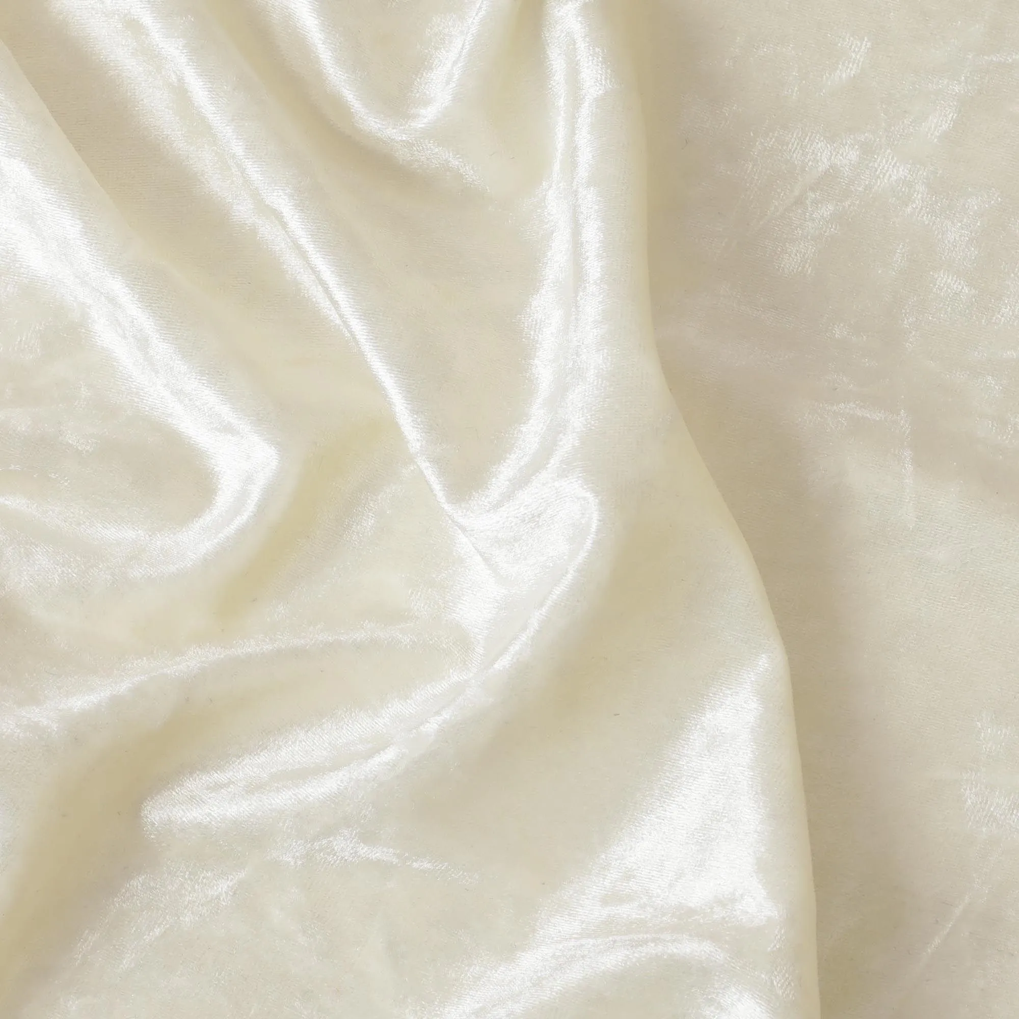 Pearl white plain synthetic stretchable velvet - D9955