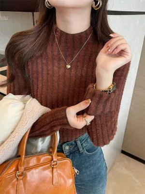 Women's Elegant Lined Wool Knitted Turtleneck Jumper | Ideal for Autumn/Winter