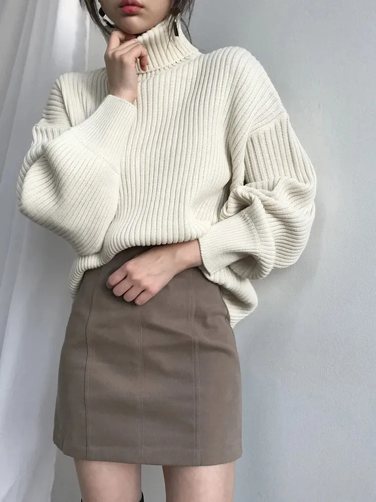 Women's Oversized Thick Lined Turtleneck Jumper | Ideal for Autumn/Winter