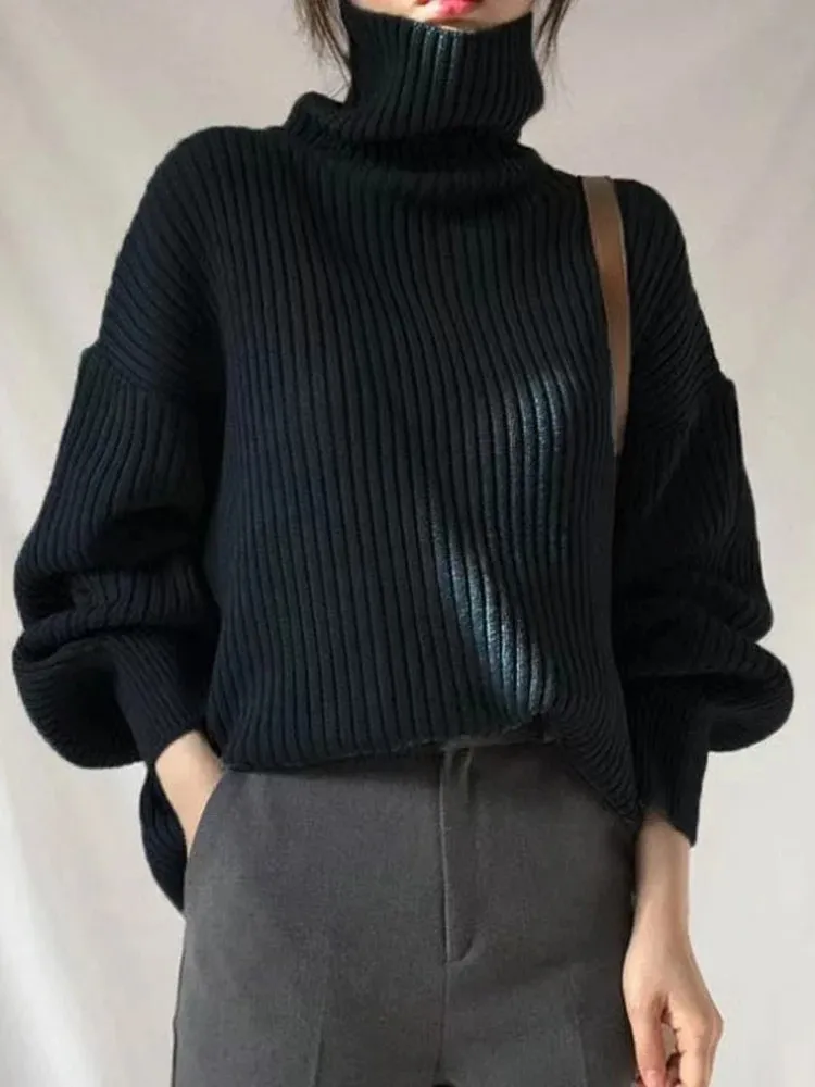 Women's Oversized Thick Lined Turtleneck Jumper | Ideal for Autumn/Winter